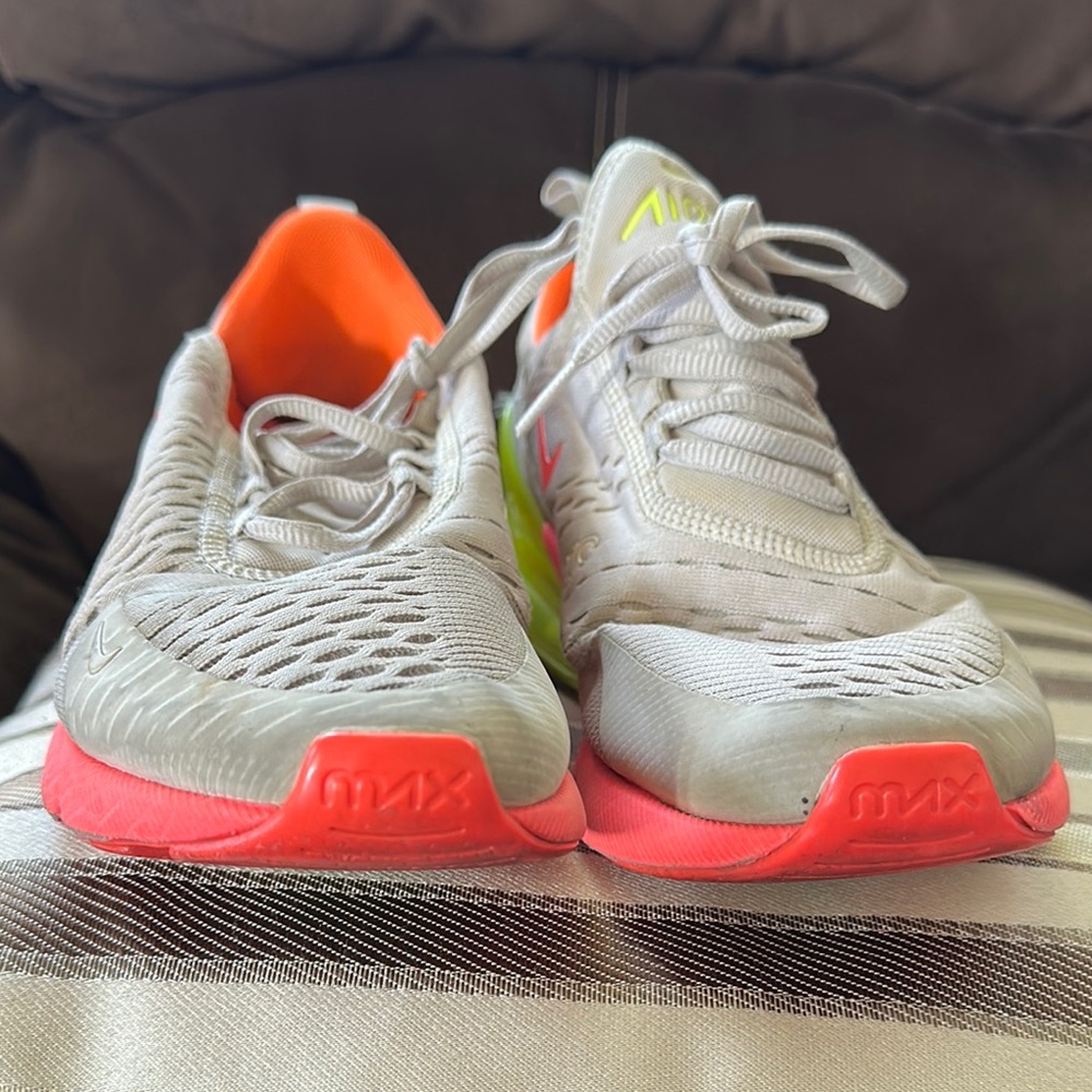 Nike Air Max 270 Desert Sand Sneakers - Picture 6 of 15